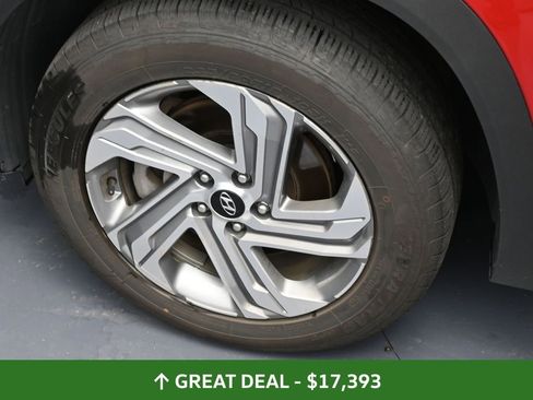 Used 2023 Hyundai Santa Fe SEL image 15