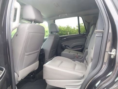 Used 2018 Chevrolet Tahoe LT w/ Luxury Package AWD/4WD image 26