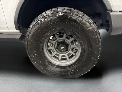 Used 2024 Ford Bronco Big Bend image 32