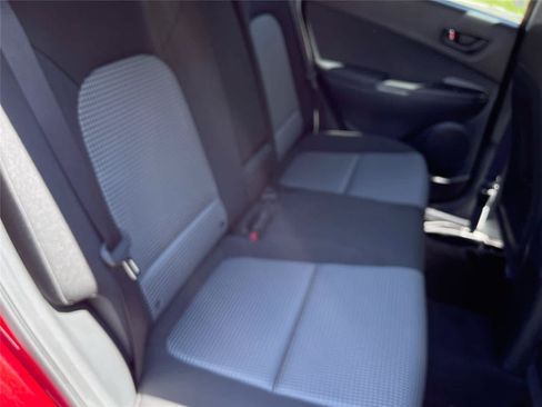 Used 2018 Hyundai Kona SEL w/ SEL Tech Package 02 AWD/4WD image 17