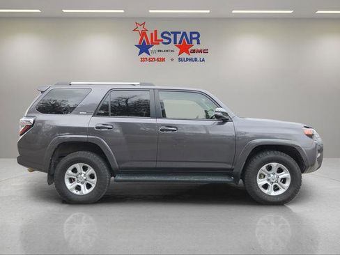 Used 2023 Toyota 4Runner SR5 Premium w/ Moonroof Package image 8