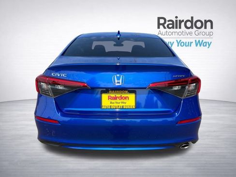 Used 2024 Honda Civic Sport image 6