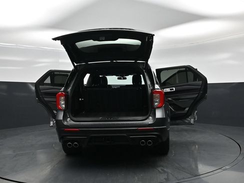 Used 2020 Ford Explorer ST w/ Premium Technology Package AWD/4WD image 36