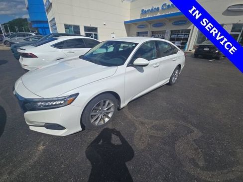 Used 2022 Honda Accord LX image 2