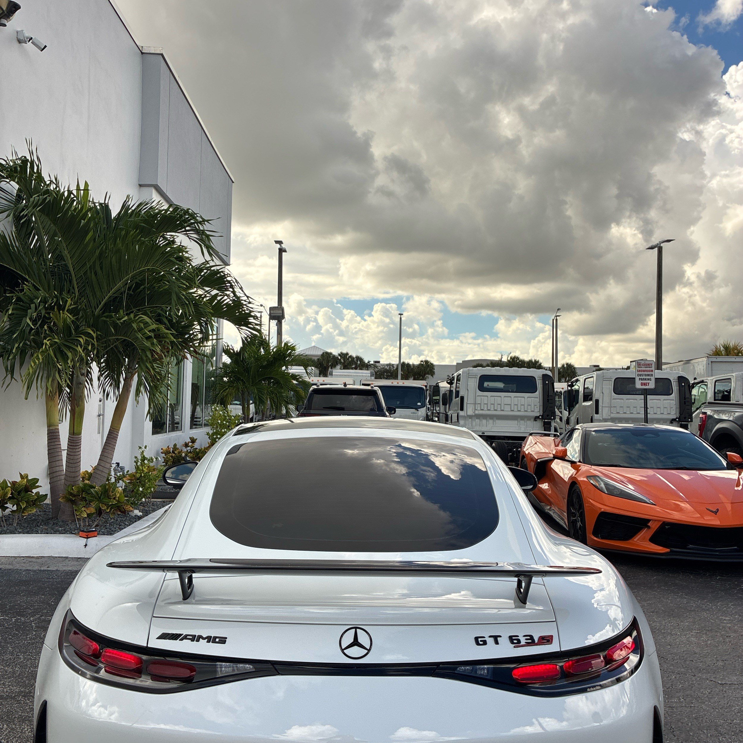 Used 2025 Mercedes-Benz AMG GT 63 image 17