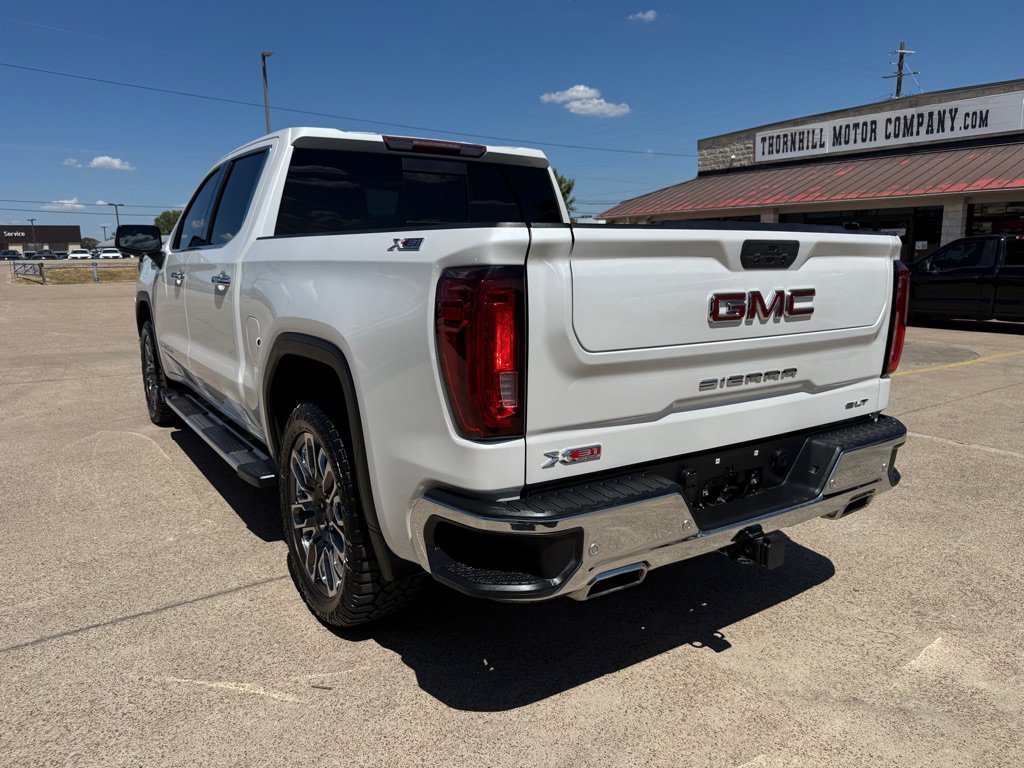 Used 2021 GMC Sierra 1500 SLT AWD/4WD image 5