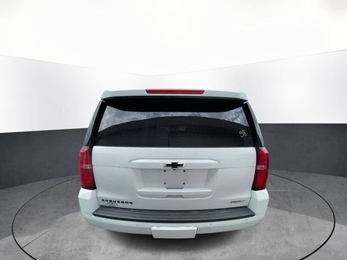 Used 2020 Chevrolet Suburban Premier image 6