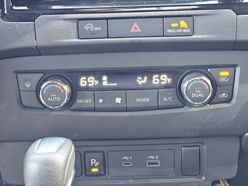 Certified 2024 Nissan Frontier PRO-4X w/ Technology Package AWD/4WD image 23