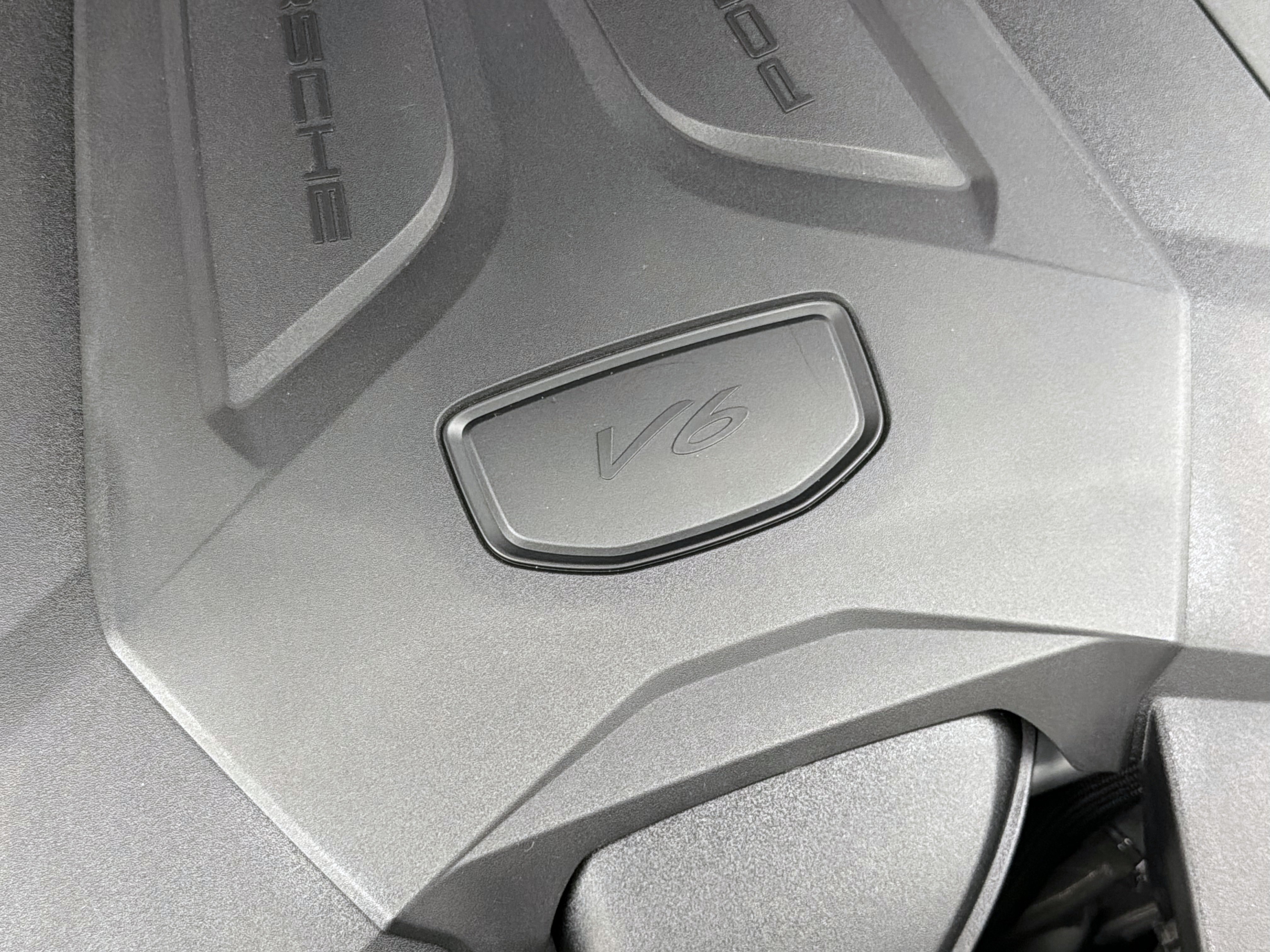 Certified 2024 Porsche Cayenne Coupe AWD/4WD image 57