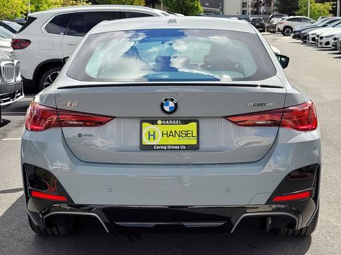 New 2026 BMW i4 eDrive40 w/ M Sport Package RWD image 7