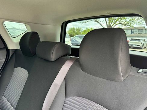 Used 2023 Kia Soul LX FWD image 27