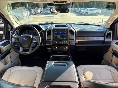 Used 2021 Ford F350 Limited image 8