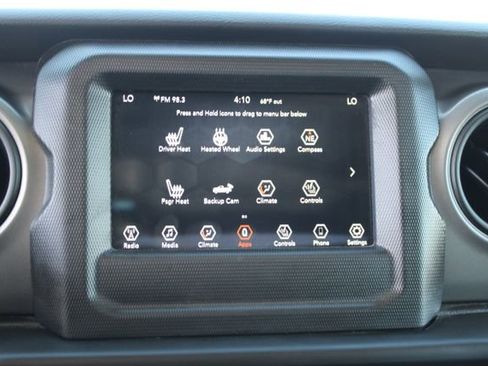 Used 2022 Jeep Gladiator Sport AWD/4WD image 25