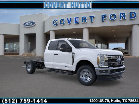 New 2026 Ford F350 XL w/ XL Chrome Package image 7