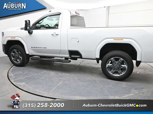 Certified 2025 GMC Sierra 2500 SLE w/ SLE Convenience Package image 15