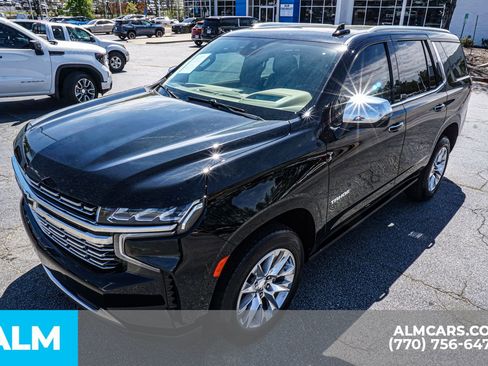Used 2023 Chevrolet Tahoe Premier w/ Premium Package 2 AWD/4WD image 19