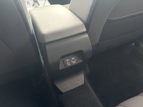 Certified 2026 Subaru Crosstrek 2.0i Premium image 21