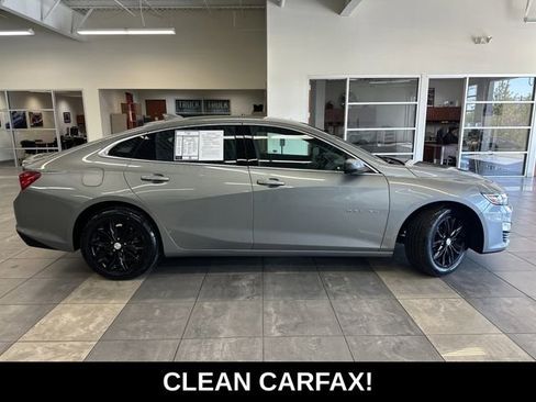 Used 2024 Chevrolet Malibu LT FWD image 3