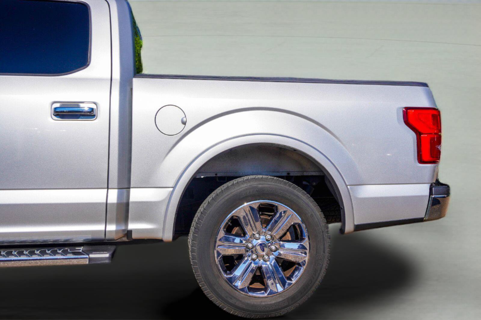 Used 2018 Ford F150 Lariat RWD image 8