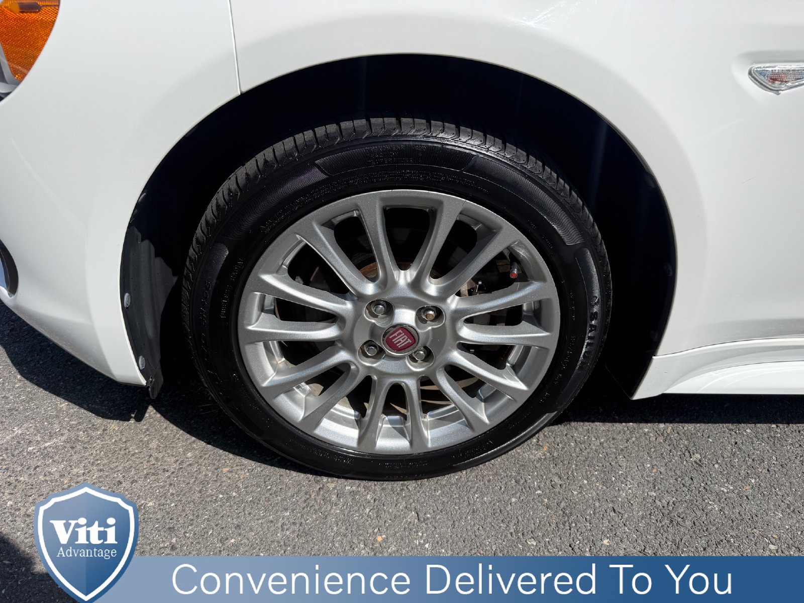 Used 2018 FIAT 124 Spider Classica RWD image 16