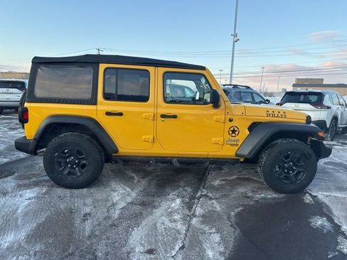 Used 2019 Jeep Wrangler Unlimited Sport image 4