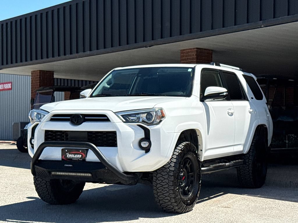 Used 2023 Toyota 4Runner SR5 Premium w/ Moonroof Package AWD/4WD image 3