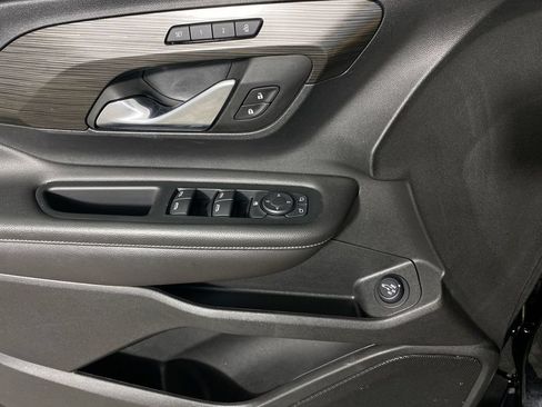 Certified 2023 GMC Terrain SLT AWD/4WD image 13