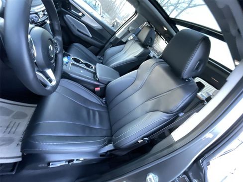 Certified 2025 Acura MDX SH-AWD w/ Technology Package image 14