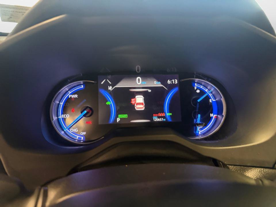 Used 2019 Toyota RAV4 XSE AWD/4WD image 14