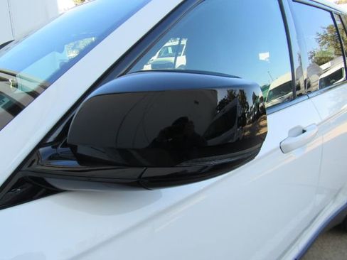 Used 2025 Jeep Grand Cherokee Altitude image 17