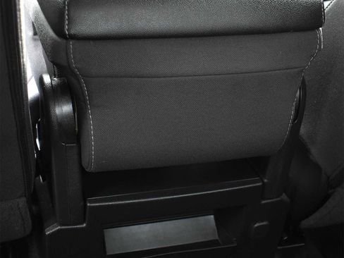 Used 2017 Chevrolet Silverado 1500 LT image 10