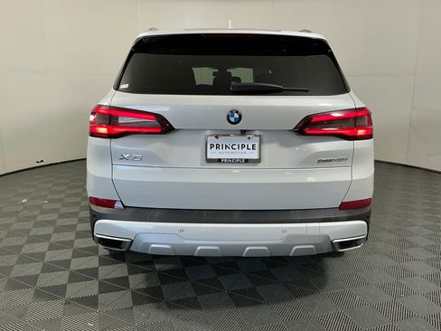 Certified 2023 BMW X5 sDrive40i w/ Premium Package RWD image 3