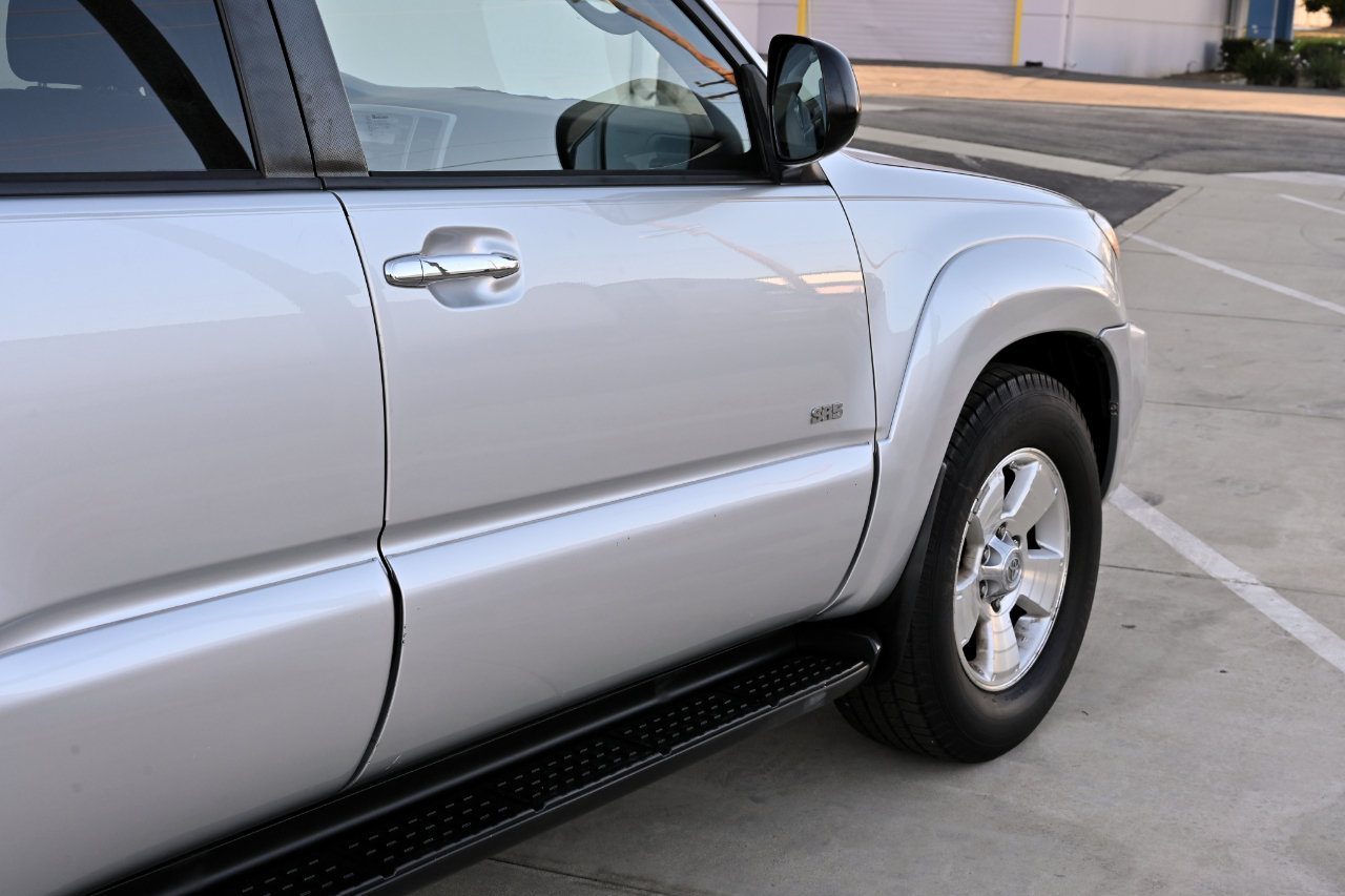 Used 2008 Toyota 4Runner SR5 RWD image 28