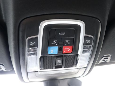 Used 2025 RAM 1500 Big Horn image 48