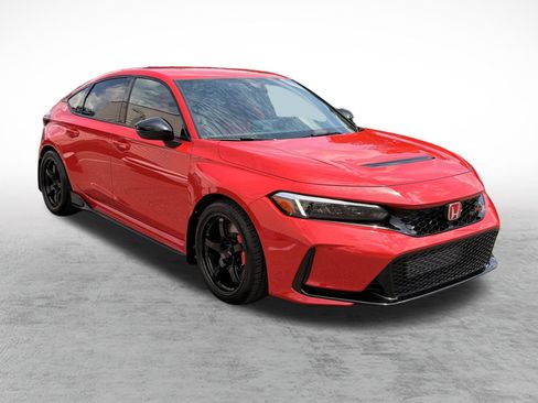 Used 2025 Honda Civic Type R image 3