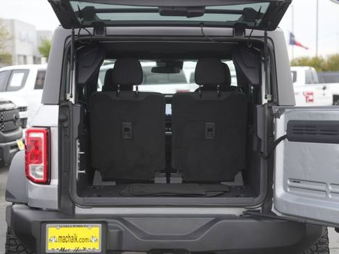 Used 2022 Ford Bronco 2-Door w/ Sasquatch Package image 28