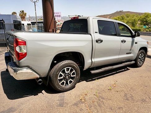 Used 2020 Toyota Tundra SR5 w/ SR5 Upgrade Package image 9