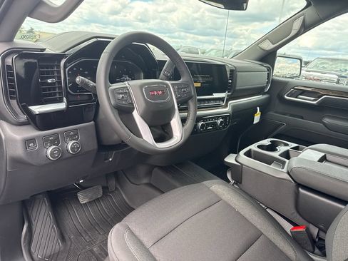 New 2026 GMC Sierra 1500 Elevation w/ Elevation Select Package AWD/4WD image 17