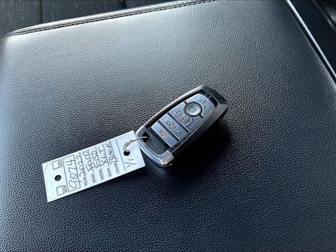 Used 2022 Ford F150 XLT w/ Equipment Group 302A High image 35