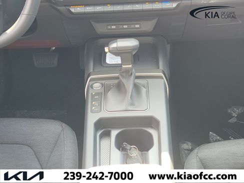 New 2027 Kia Seltos S FWD image 18