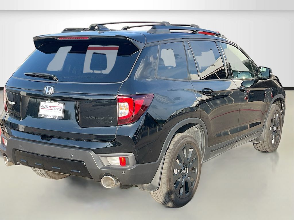 Used 2024 Honda Passport Black Edition image 7