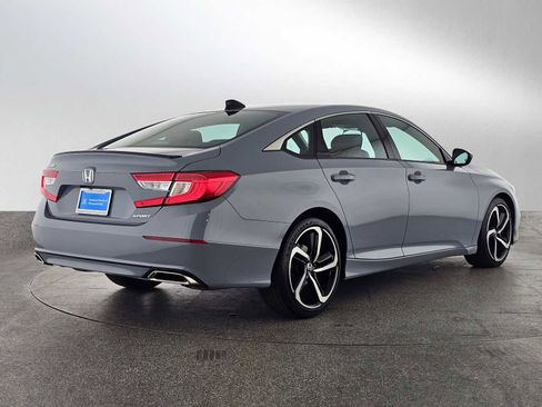 Used 2022 Honda Accord Sport image 3