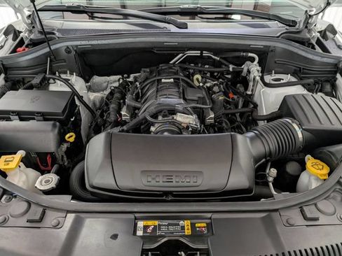 Used 2024 Dodge Durango R/T AWD/4WD image 31