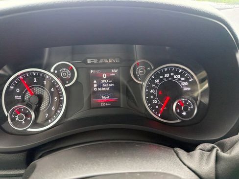 Used 2026 RAM 2500 Tradesman AWD/4WD image 24
