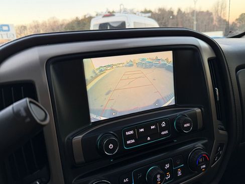 Used 2018 GMC Sierra 1500 Denali w/ Denali Ultimate Package image 39