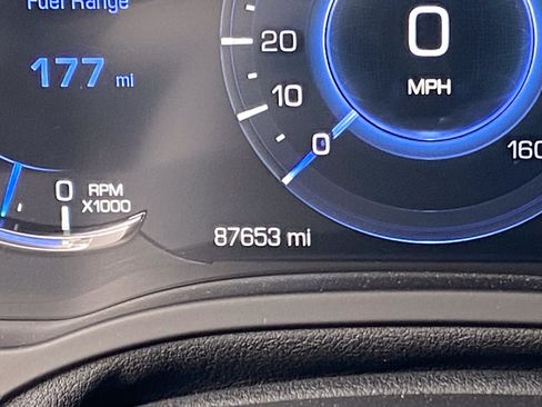 Used 2019 Cadillac Escalade Luxury AWD/4WD image 8