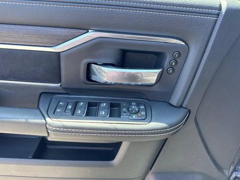 New 2026 RAM 2500 Laramie w/ Night Edition AWD/4WD image 8