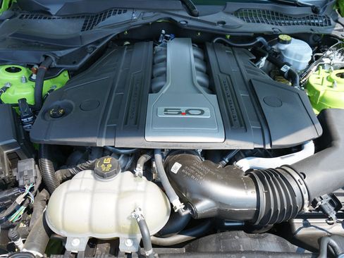 Used 2020 Ford Mustang GT Premium w/ Equipment Group 401A RWD image 25