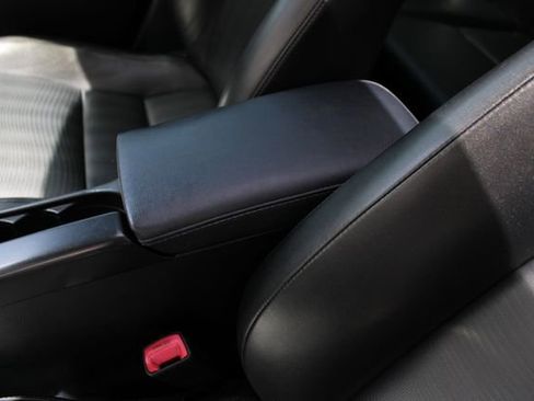Used 2012 Lexus CT 200h Premium w/ Premium Audio Pkg FWD image 22