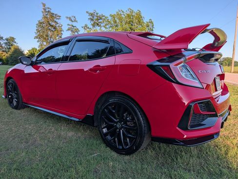Used 2020 Honda Civic Sport image 3